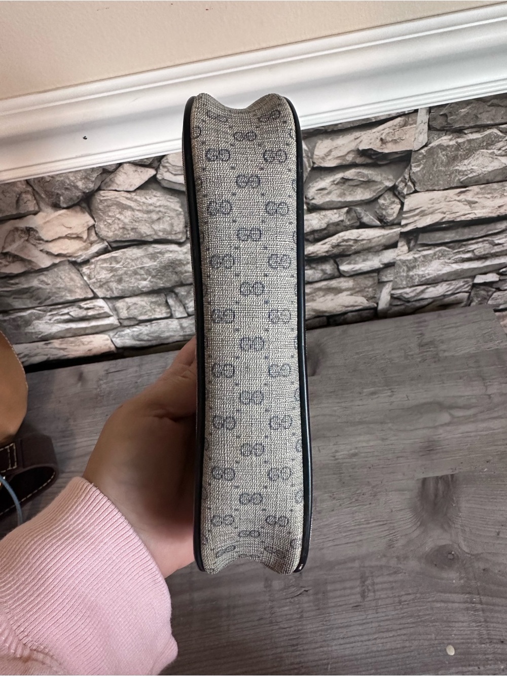 vintage Gucci Micro GG supreme coated canvas zipper pouch - Picture 9 of 9